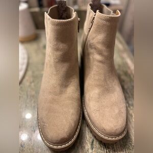 Tan Wedged Boots